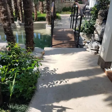 Beautiful View 3 דירה *